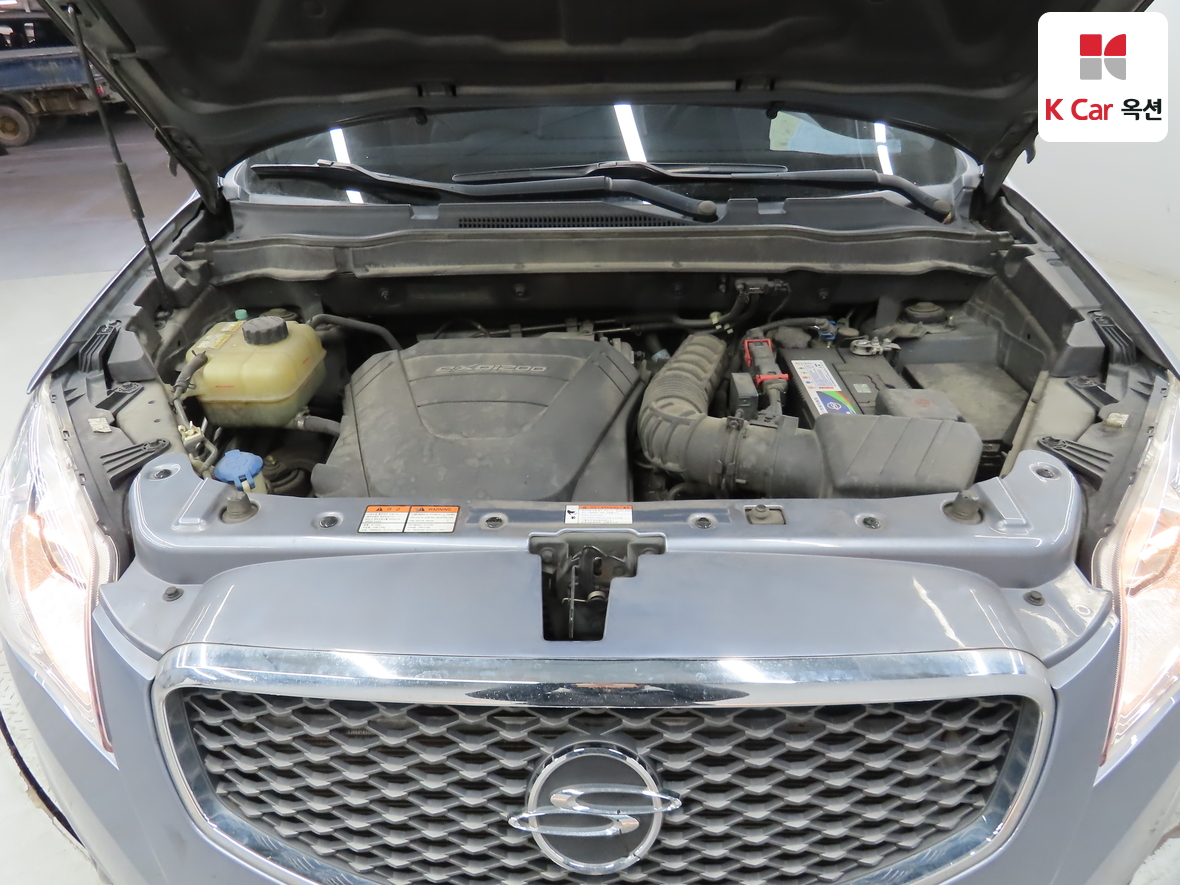 KG Mobility Korando C 2011 - Image 38