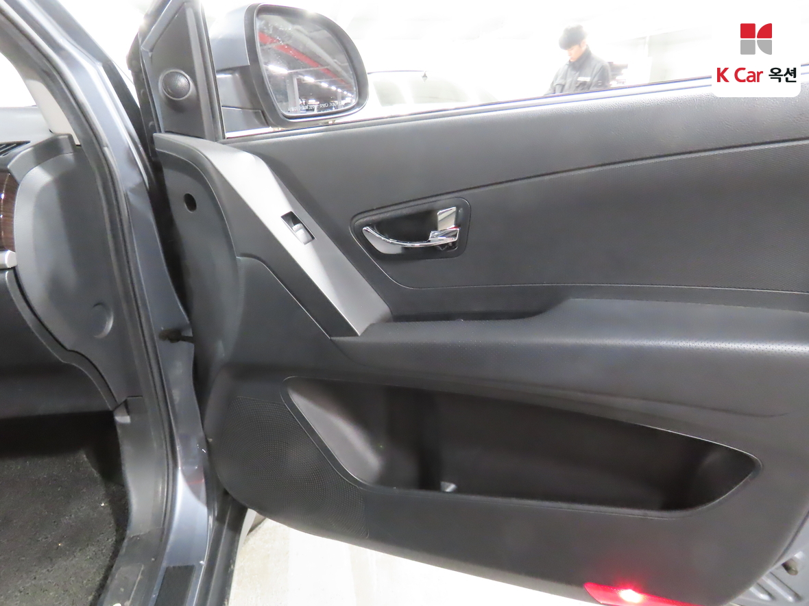 KG Mobility Korando C 2011 - Image 34