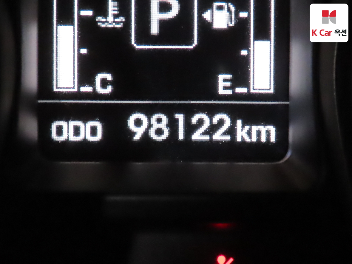 Hyundai Elantra 2016 - Image 4