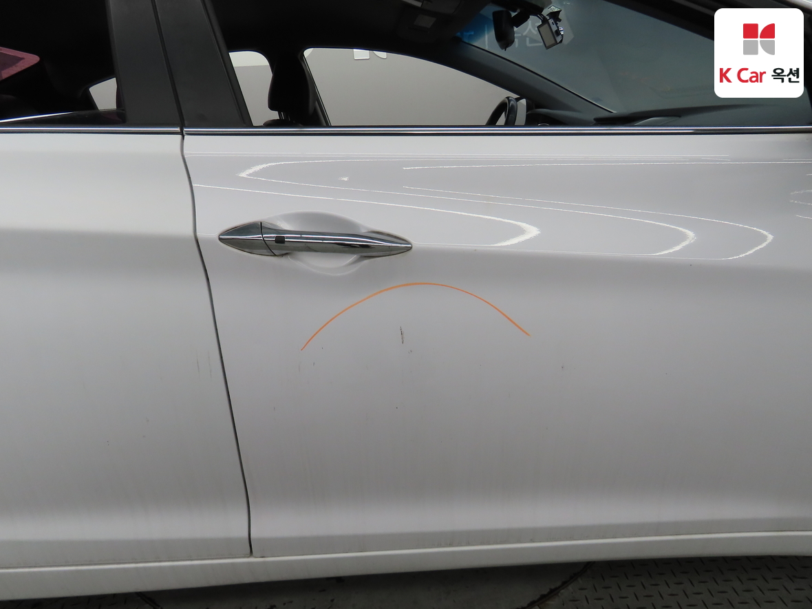 Hyundai Elantra 2016 - Image 40