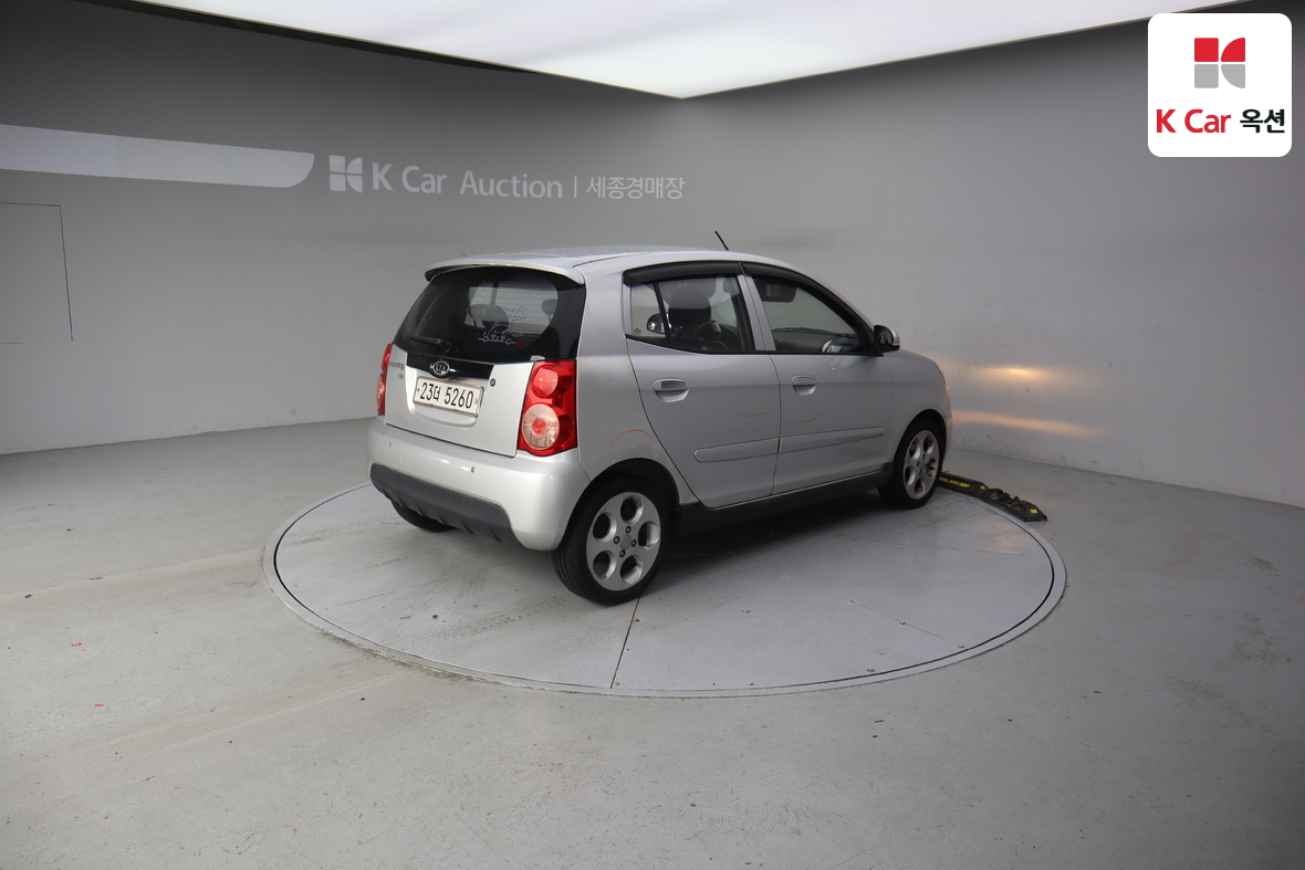 Kia Morning 2011 - Image 2