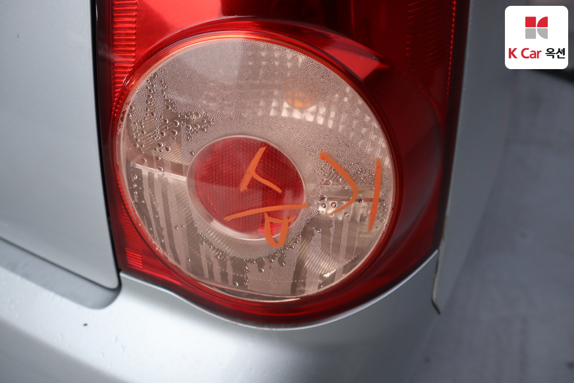 Kia Morning 2011 - Image 39