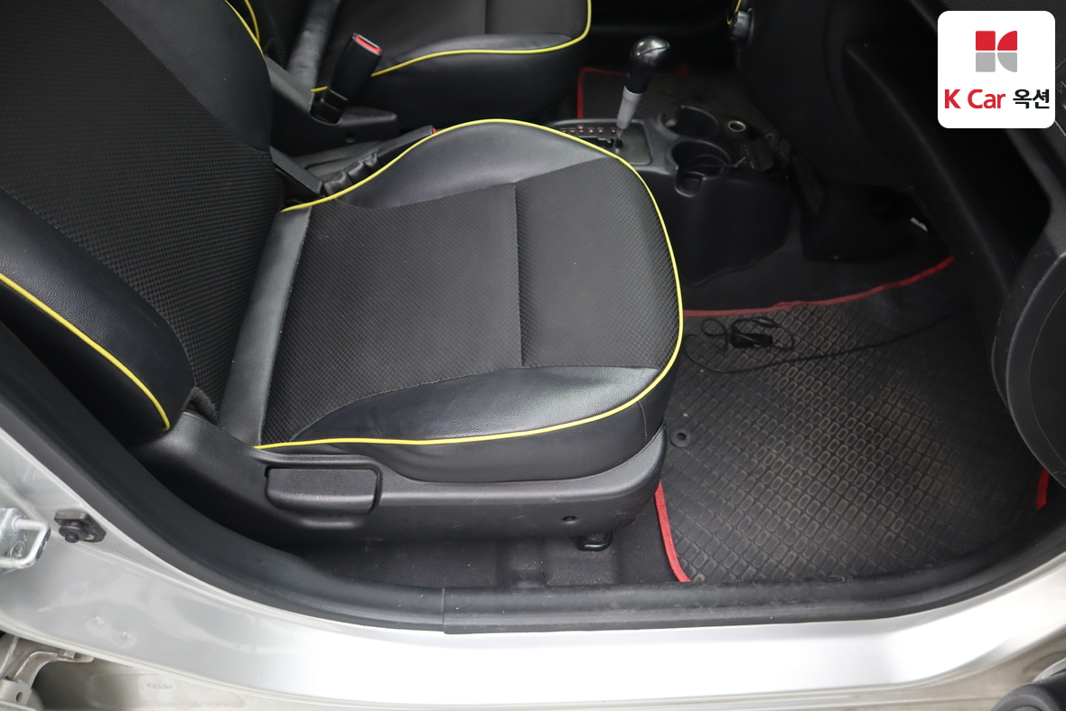 Kia Morning 2011 - Image 28