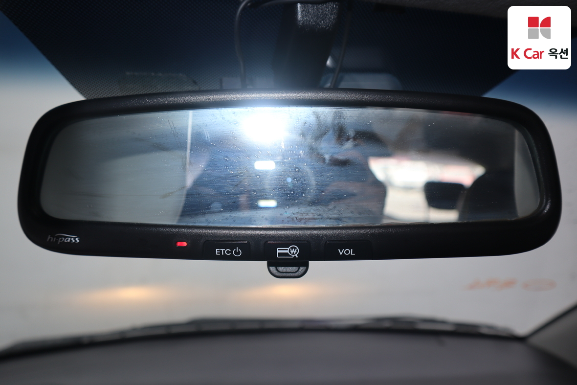 Kia Morning 2011 - Image 12