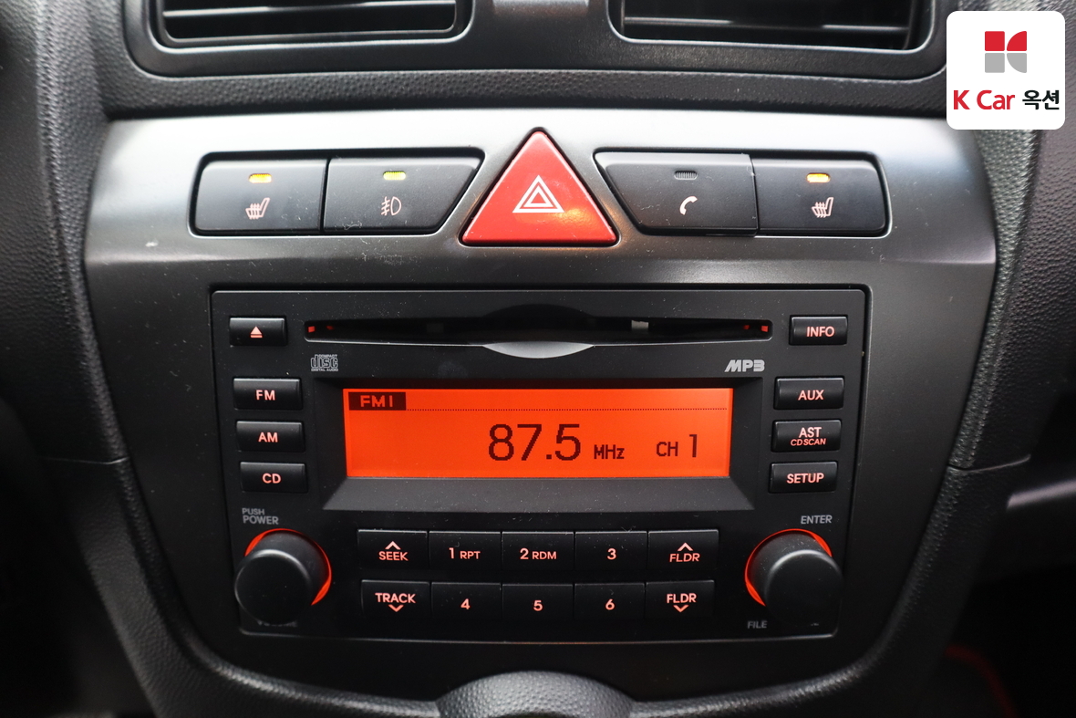 Kia Morning 2011 - Image 13