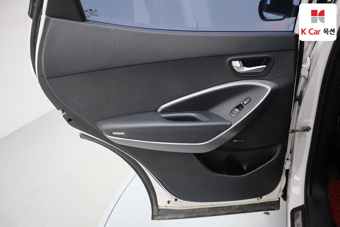 هيونداي سانتافي 2014 - صورة 20