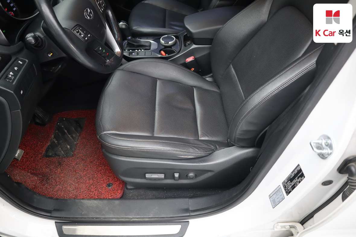 هيونداي سانتافي 2014 - صورة 18