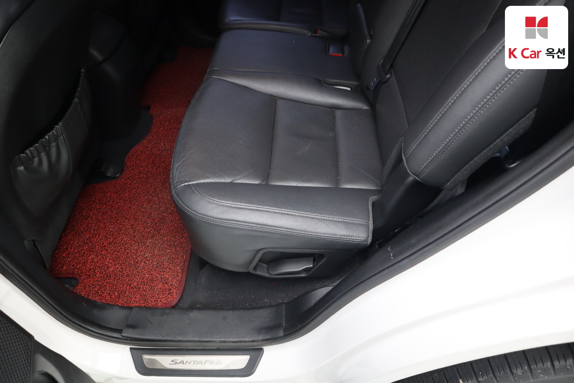 هيونداي سانتافي 2014 - صورة 21