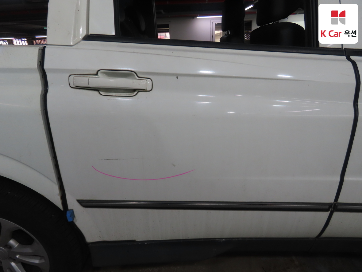 KG Mobility Korando Sports 2017 - Image 48