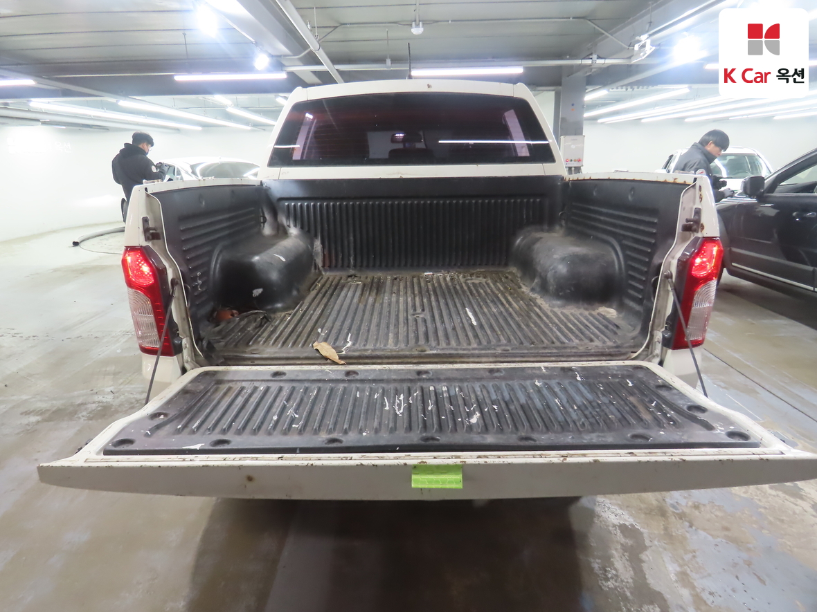 KG Mobility Korando Sports 2017 - Image 28