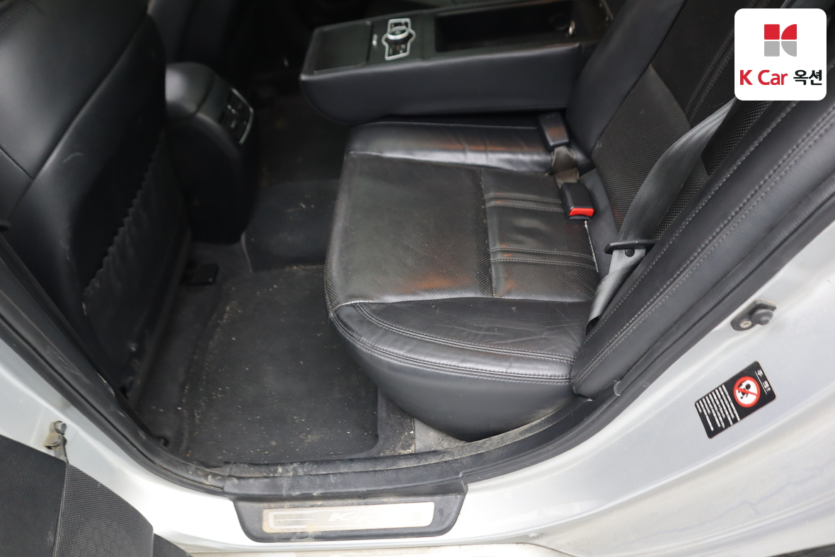 Kia K7 2012 - Image 26