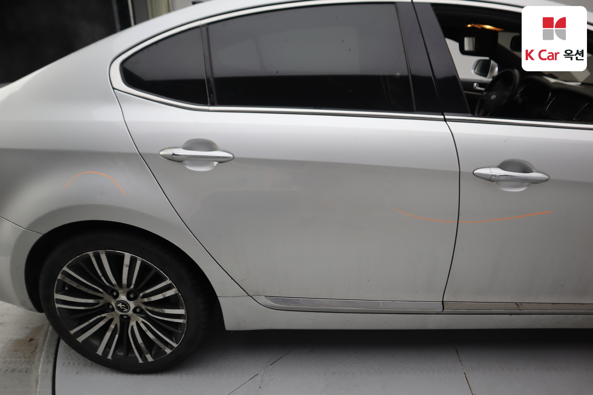 Kia K7 2012 - Image 39