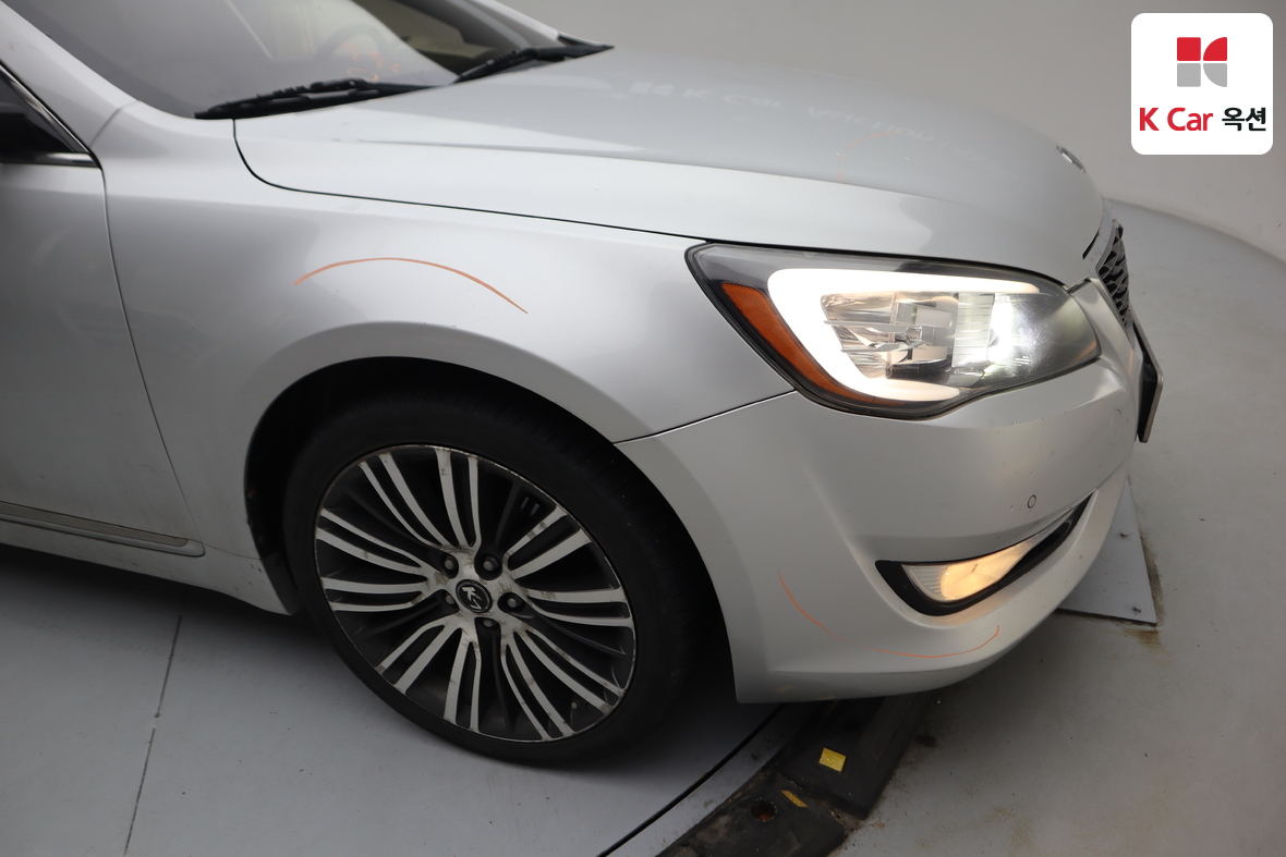Kia K7 2012 - Image 40