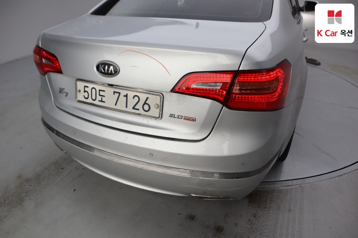 Kia K7 2012 - Image 46