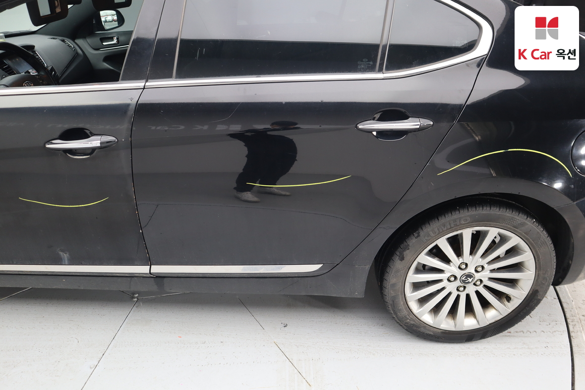 Kia K7 2010 - Image 36