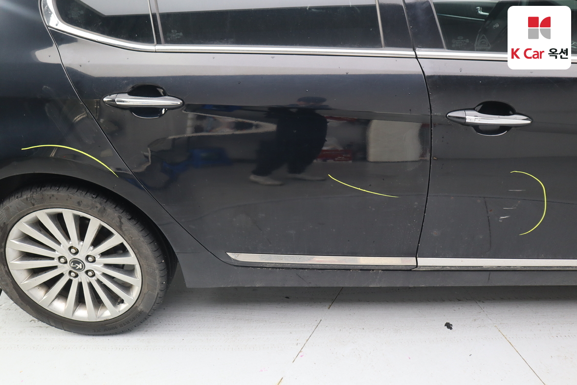 Kia K7 2010 - Image 40