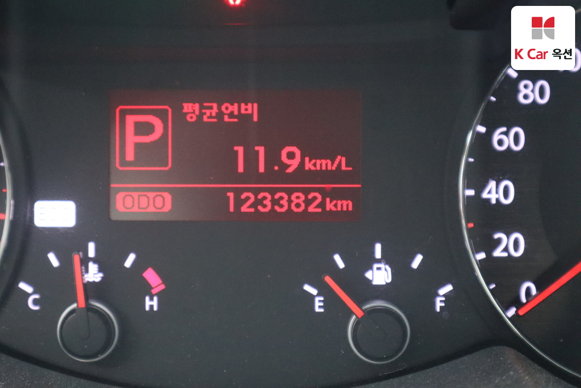 Kia K7 2010 - Image 4