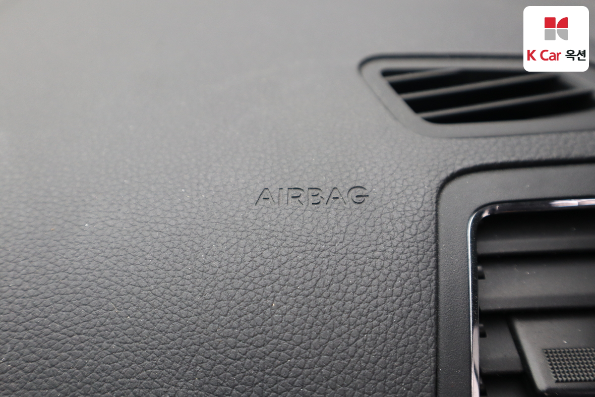 Kia K7 2010 - Image 29