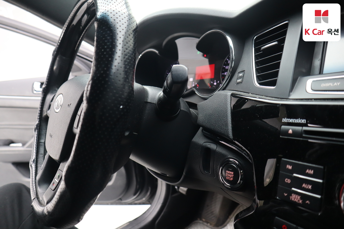 Kia K7 2010 - Image 11