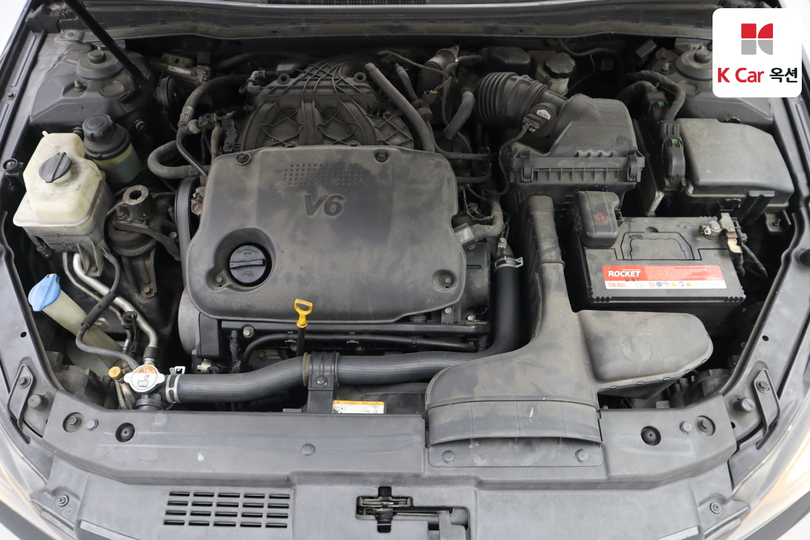 Kia K7 2010 - Image 32