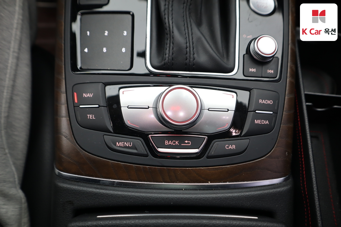 Audi A6 2015 - Image 17