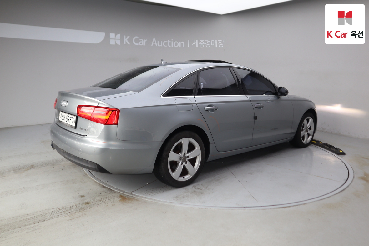 Audi A6 2015 - Image 2