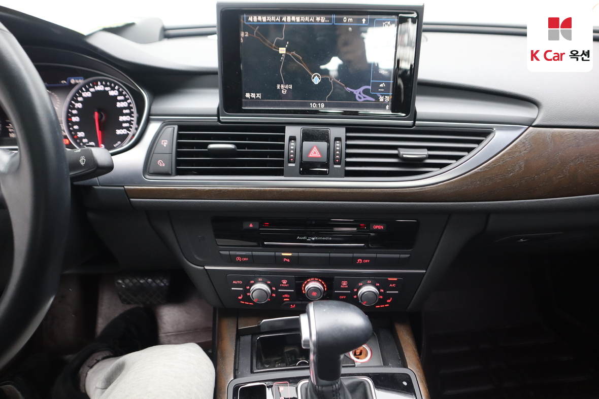 Audi A6 2015 - Image 6