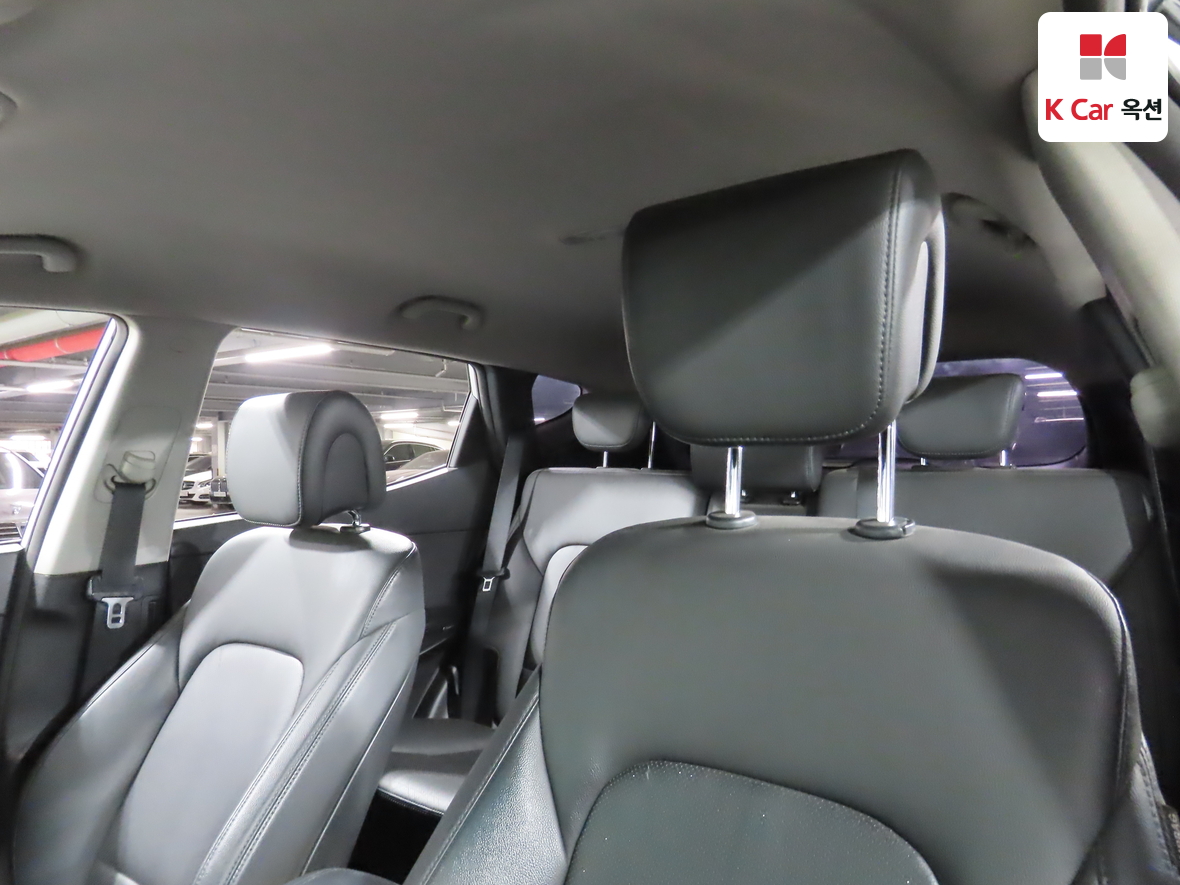 Hyundai Santa Fe 2016 - Image 19