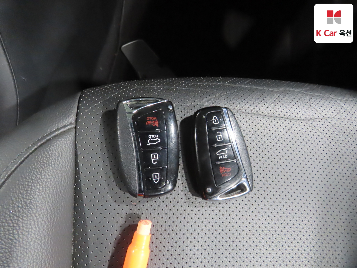 Hyundai Santa Fe 2016 - Image 17