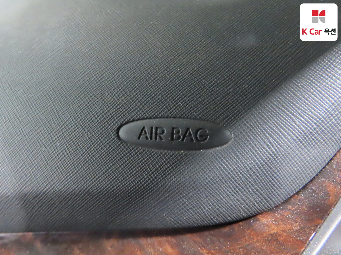 Hyundai Santa Fe 2016 - Image 32