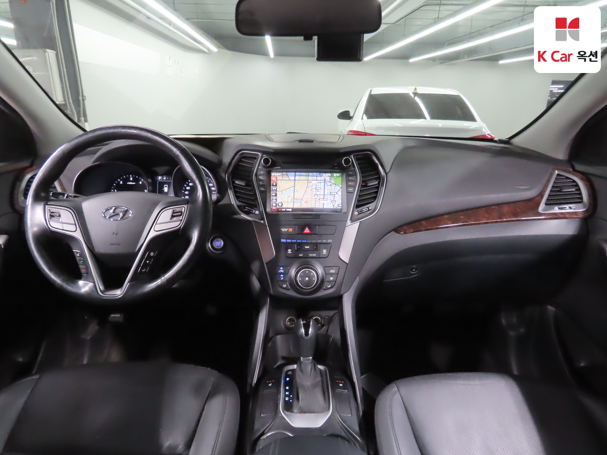Hyundai Santa Fe 2016 - Image 3