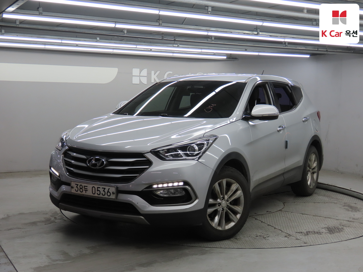 Hyundai Santa Fe 2016 - Image 1