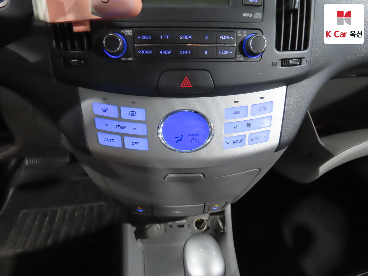 Hyundai Elantra 2009 - Image 15