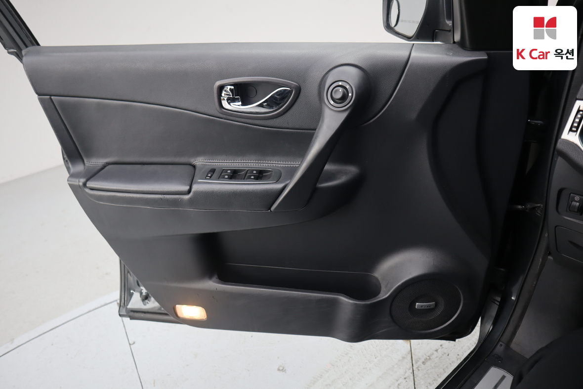 Renault Korea QM5 2012 - Image 8