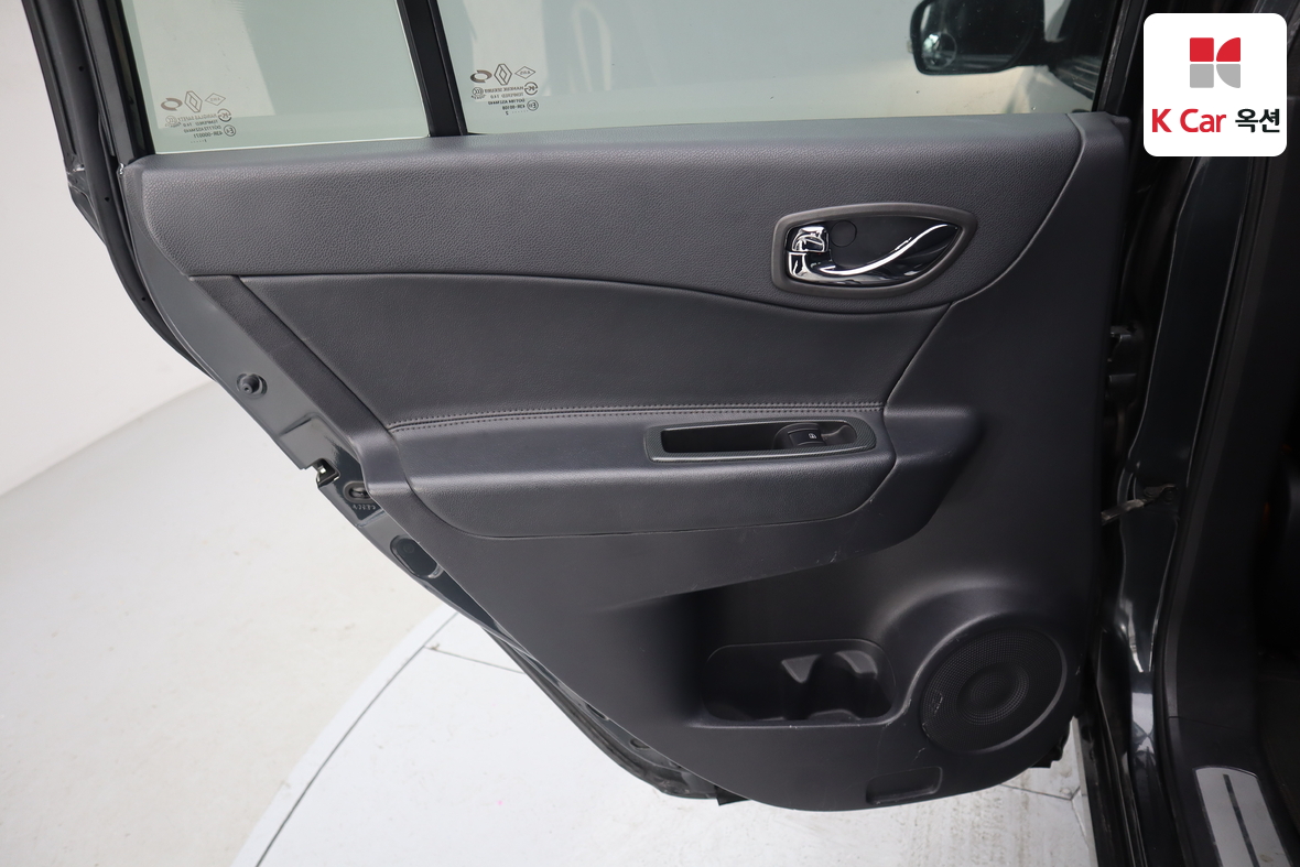 Renault Korea QM5 2012 - Image 20