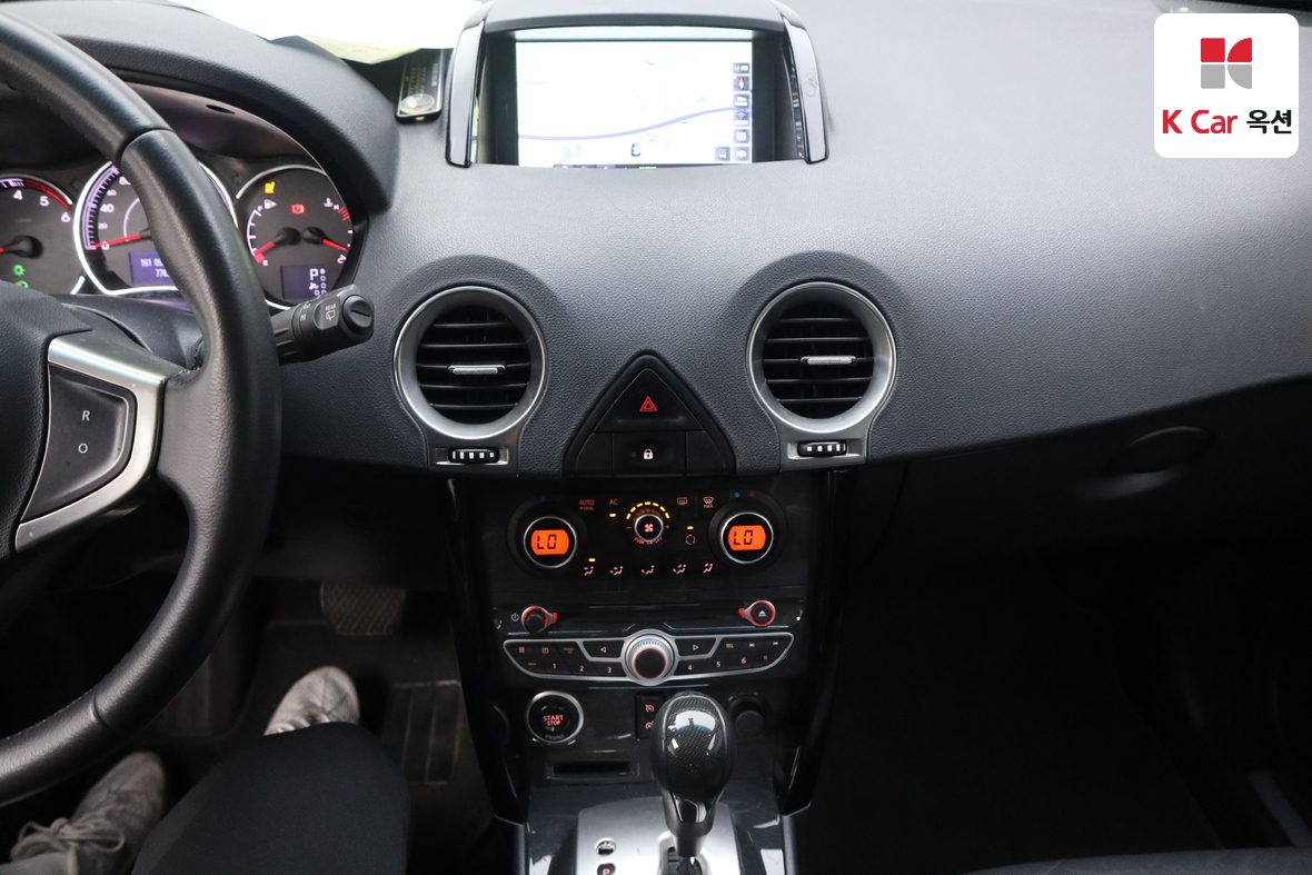 Renault Korea QM5 2012 - Image 6