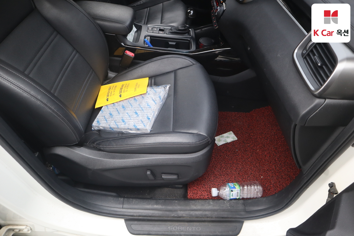 كيا سورينتو 2016 - صورة 30