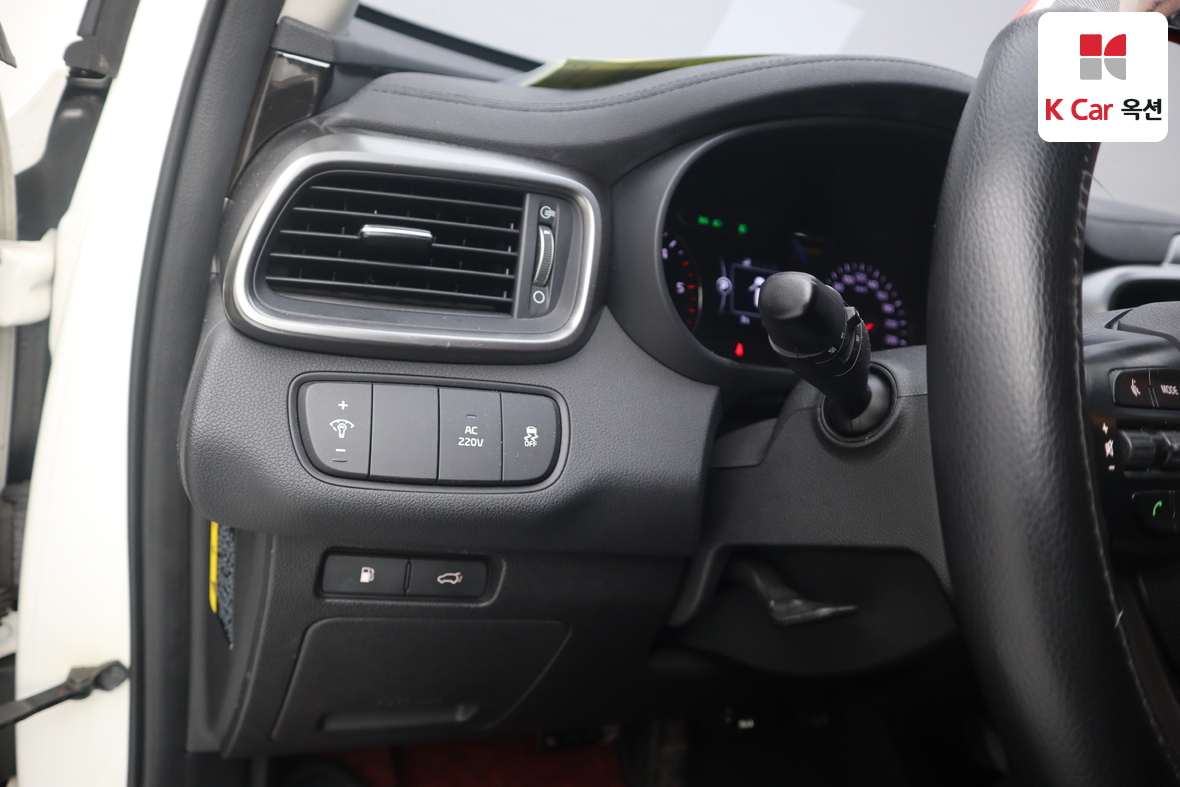 كيا سورينتو 2016 - صورة 9