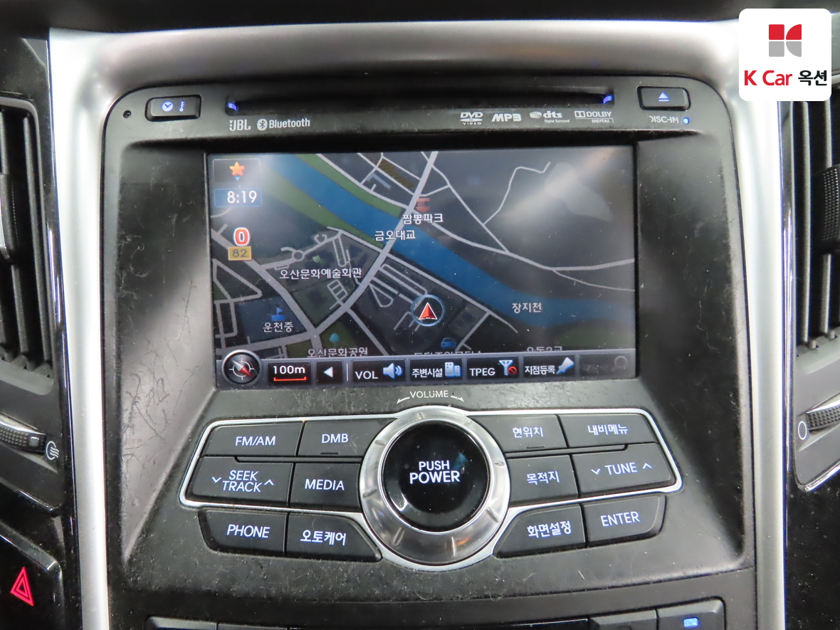 Hyundai Sonata 2010 - Image 14