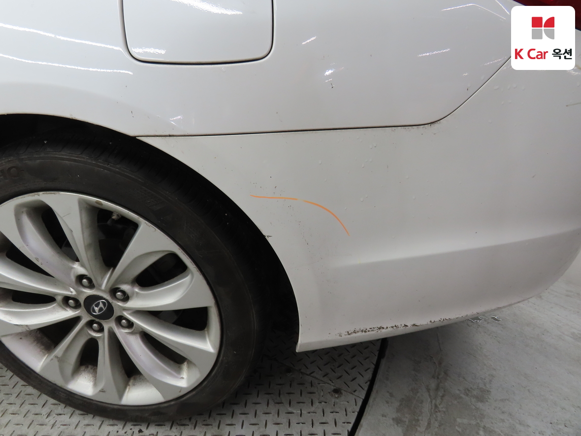 Hyundai Sonata 2010 - Image 40