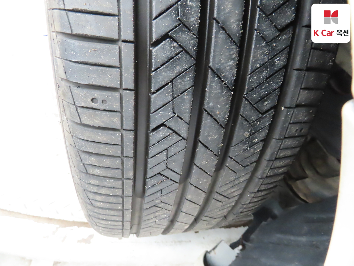 Hyundai Sonata 2010 - Image 33