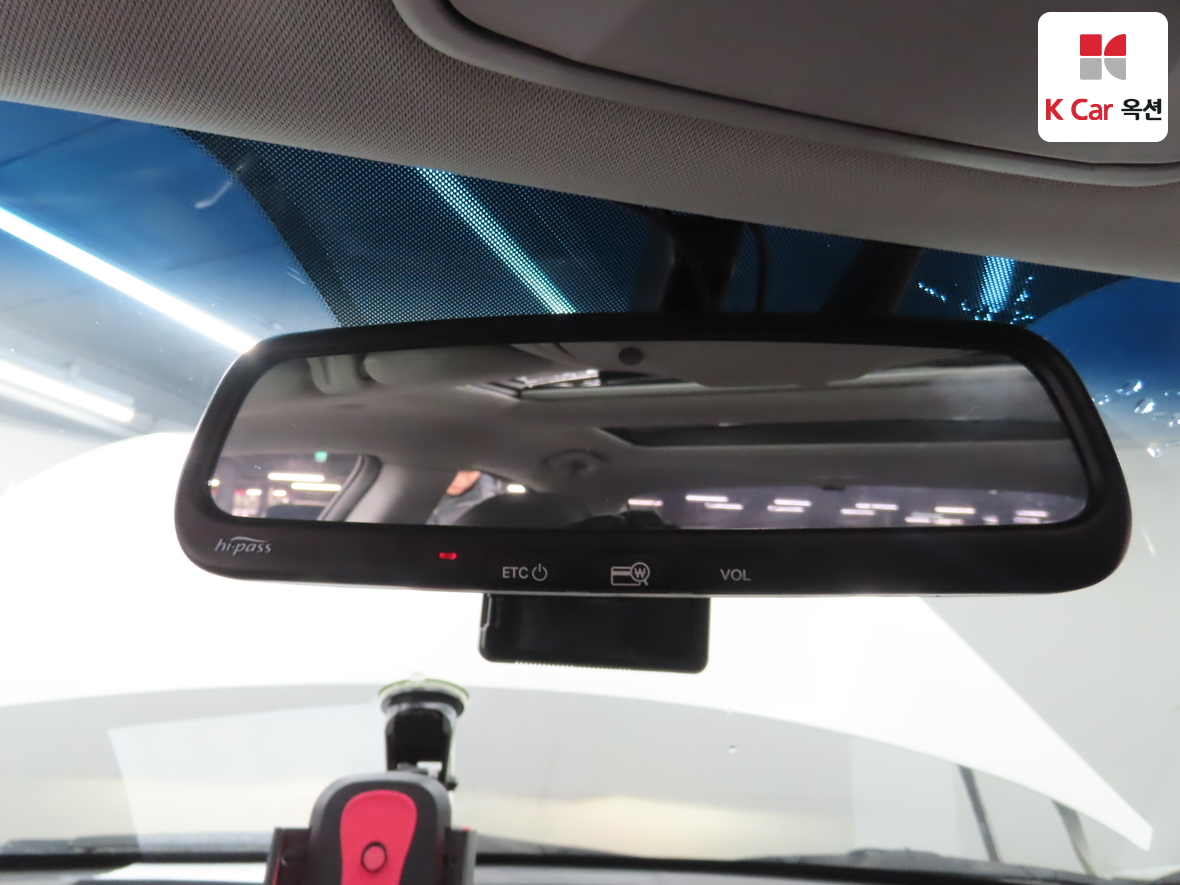 Hyundai Sonata 2010 - Image 13