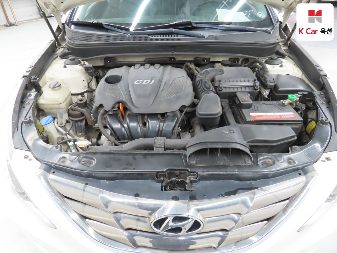 Hyundai Sonata 2010 - Image 34