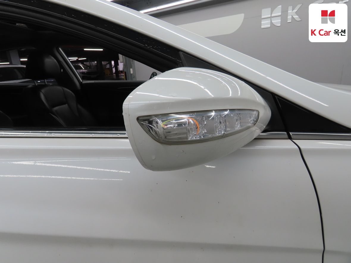 Hyundai Sonata 2010 - Image 36