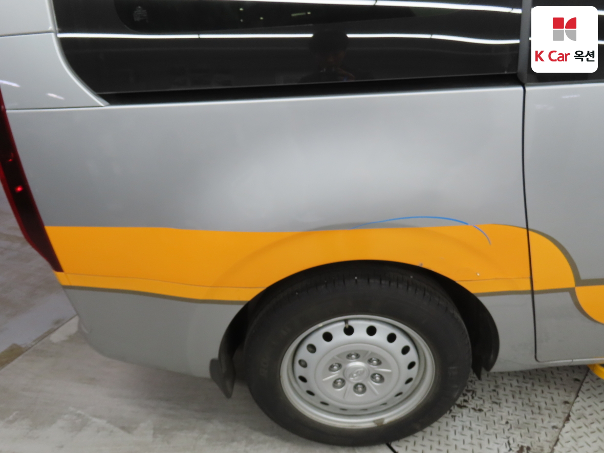 Hyundai Staria 2022 - Image 35