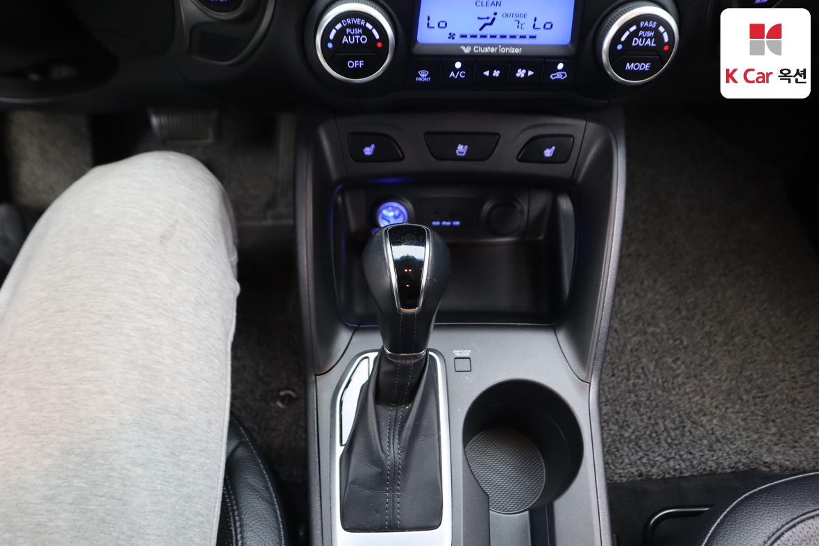 هيونداي توسان 2015 - صورة 15