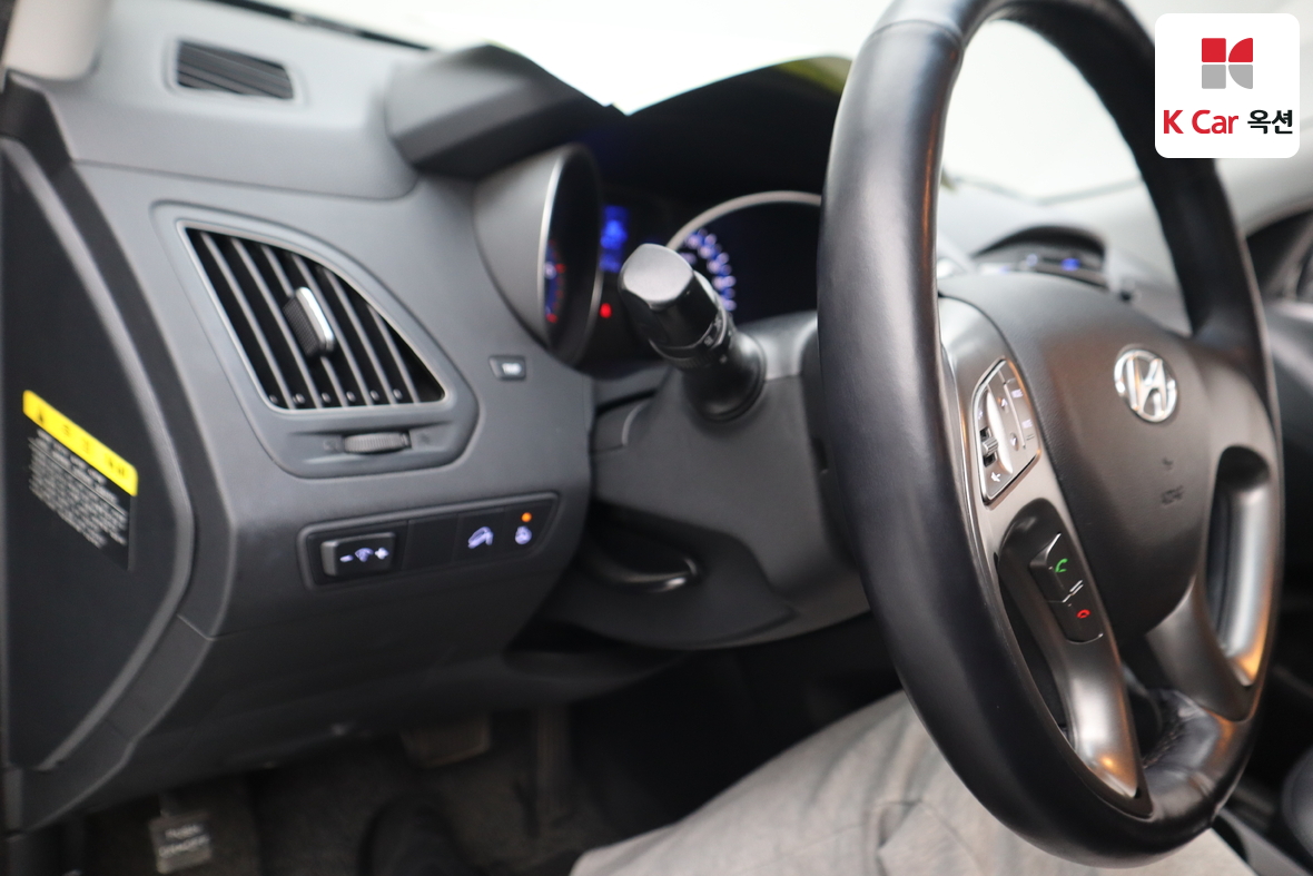 هيونداي توسان 2015 - صورة 9