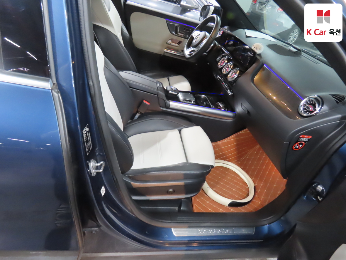 Mercedes-Benz GLA-Class 2021 - Image 33