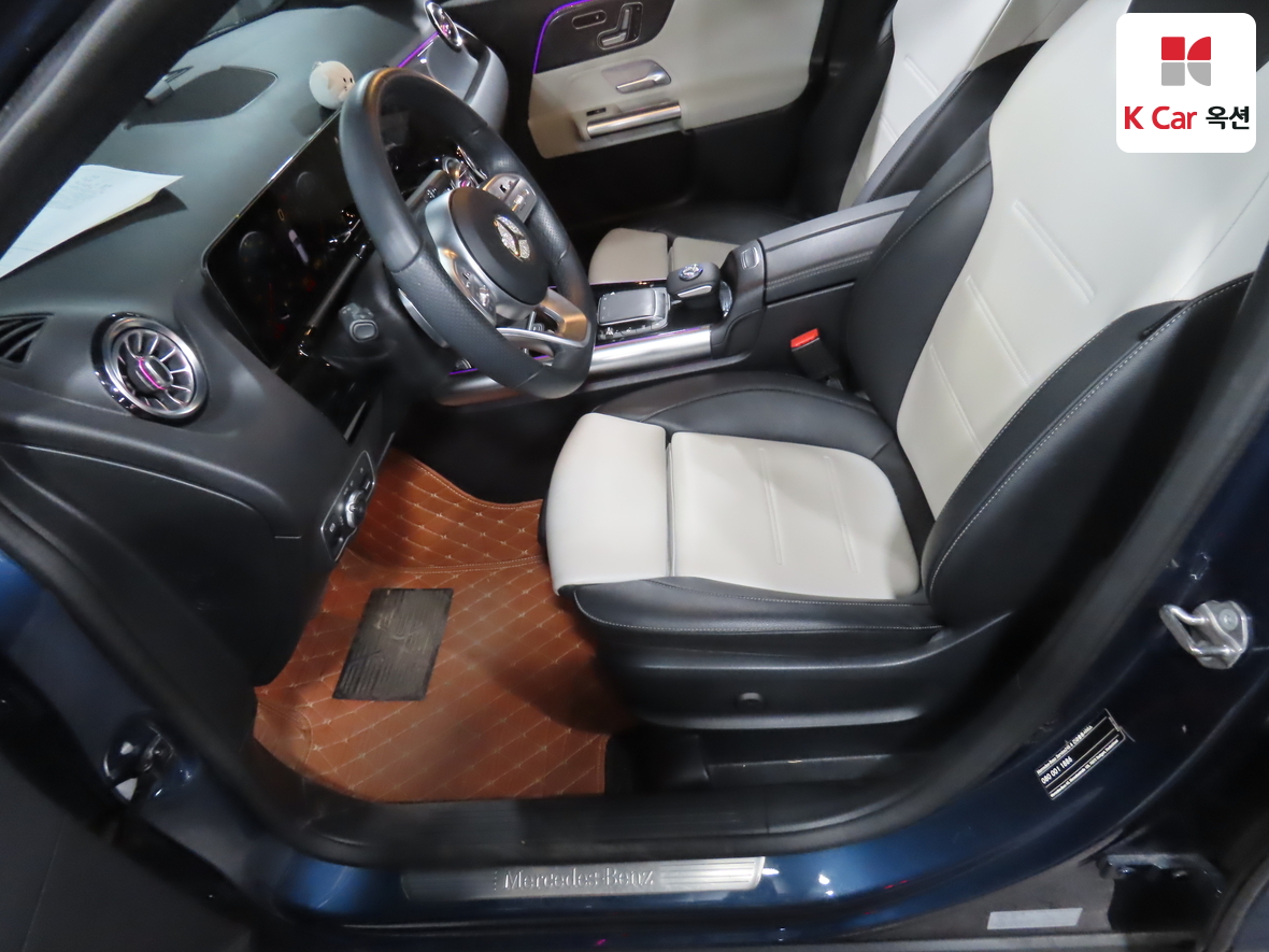 Mercedes-Benz GLA-Class 2021 - Image 19