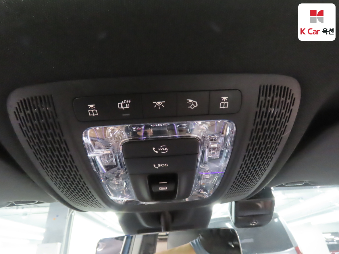 Mercedes-Benz GLA-Class 2021 - Image 12